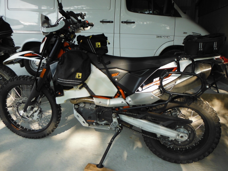 ktm 690 panniers